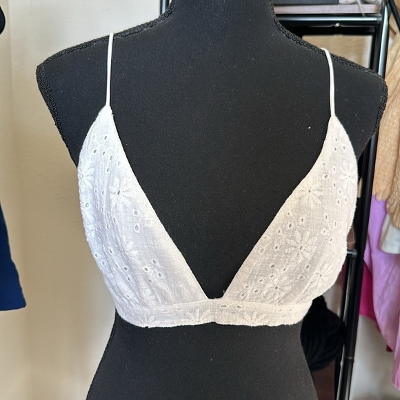 Nwot Style Moon white eyelet bralette - Picture 2 of 4